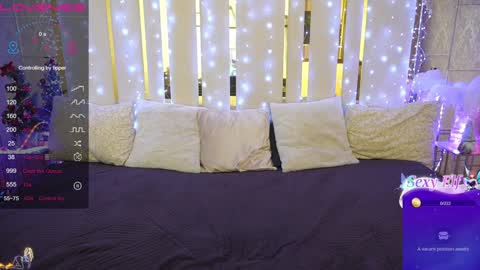 daisydelight_ online show from January 28, 3:36 am
