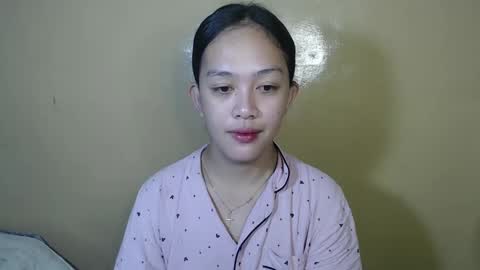 Snapshot of daisylira chatting on March 9, 11:14 pm LILY christmas wish breast implant online show from March 9, 11:14 pm