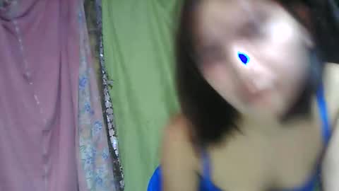 Snapshot of daisymuffinx chatting on October 16, 12:16 pm Daisy online show from October 16, 12:16 pm