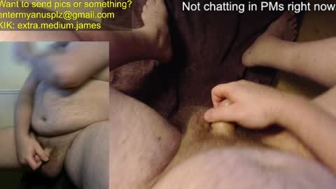 Snapshot of dajangler chatting on December 1, 8:22 pm Dajangler online show from December 1, 8:22 pm