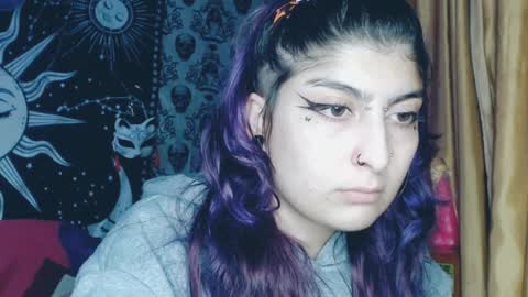 Snapshot of dak_7 chatting on January 30, 4:48 am    --  -- help me reach 100 hands up  online show from January 30, 4:48 am