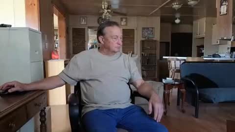 dakit online show from April 22, 7:43 pm