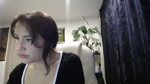 Snapshot of dakota01_ chatting on January 21, 2:00 am IG dakotasofiaa online show from January 21, 2:00 am
