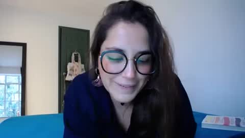 IG  dakotasofiaa online show from March 12, 10:13 pm