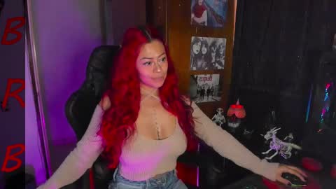 Snapshot of dakota_crab chatting on March 4, 9:00 pm Dakota Crab online show from March 4, 9:00 pm