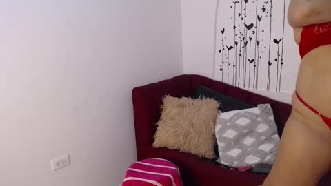    online show from October 21, 3:33 am