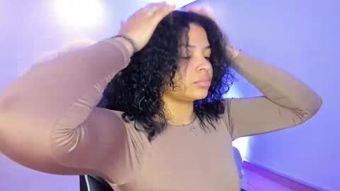 dakota_mars online show from October 3, 12:02 pm