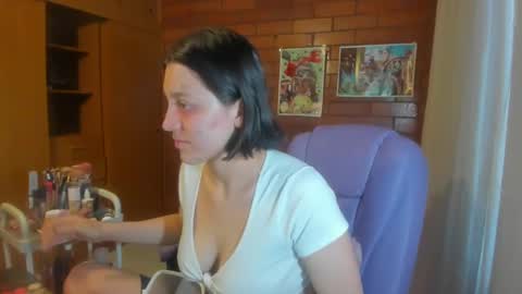 Snapshot of dakotaa_aa chatting on January 31, 6:57 pm The girl of your dreams o online show from January 31, 6:57 pm
