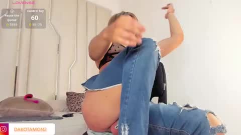 Dakota online show from October 8, 8:26 pm