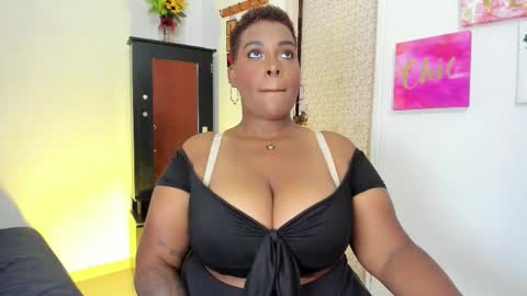 Snapshot of dakotasexshow2 chatting on September 9, 12:16 pm Dakota Sex Show online show from September 9, 12:16 pm