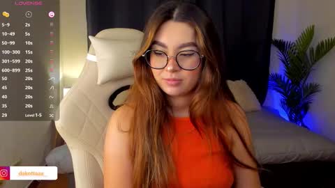 Snapshot of dakottaa__ chatting on September 15, 11:39 pm dakottaa__ online show from September 15, 11:39 pm