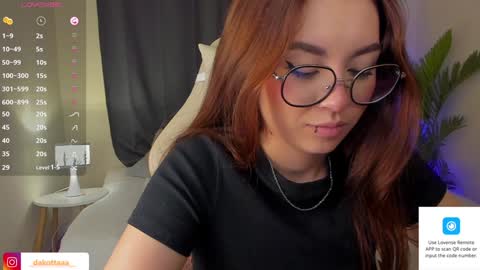 Snapshot of dakottaa__ chatting on January 16, 1:37 am dakottaa__ online show from January 16, 1:37 am