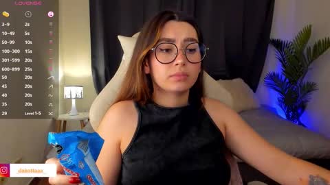 Snapshot of dakottaa__ chatting on September 19, 12:26 am dakottaa__ online show from September 19, 12:26 am