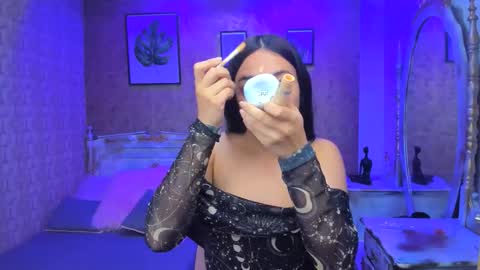 dali_collin online show from November 4, 12:17 pm