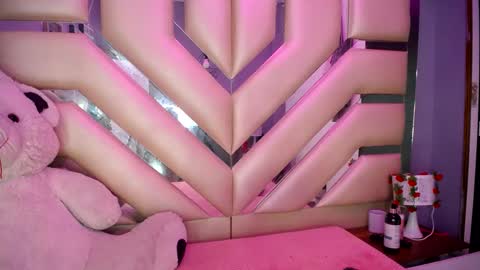 Snapshot of dalia_corrs0 chatting on February 13, 6:20 am online show from February 13, 6:20 am