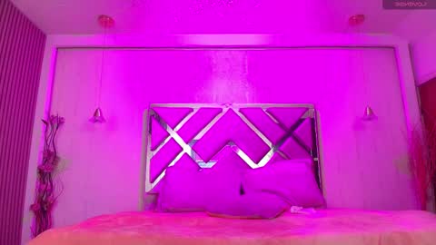 Daliia    online show from February 19, 1:32 pm