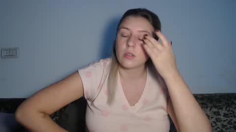 Maria online show from October 8, 9:32 pm