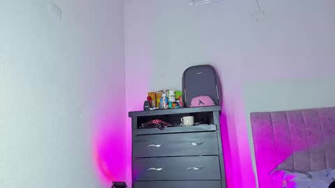 damar_felipe online show from March 8, 10:25 pm