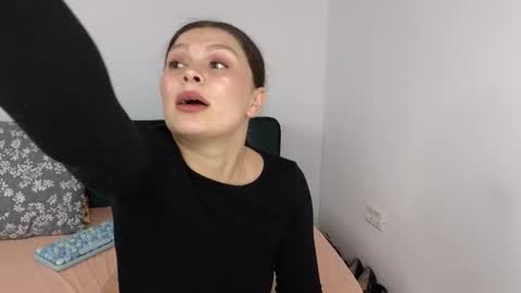 damedefeu online show from February 27, 8:07 am