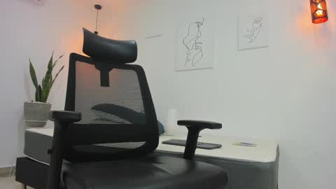 D A M I A N online show from October 21, 8:56 pm