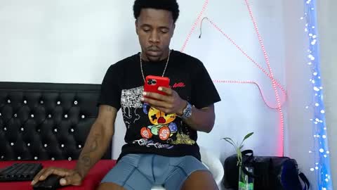 damian_hart_24cm online show from May 22, 12:01 pm