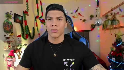 Damian online show from December 17, 3:02 am