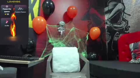 damian_shakur online show from October 18, 12:09 pm