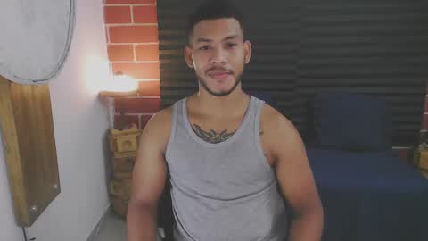 Snapshot of damiann_rees chatting on February 11, 11:20 am instagram damiannreed. online show from February 11, 11:20 am