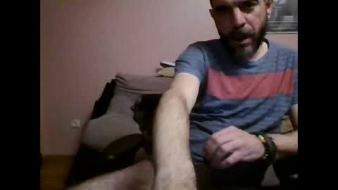 Snapshot of damianour chatting on January 3, 5:20 pm damianour online show from January 3, 5:20 pm