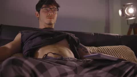 insta damn8   --------  online show from October 19, 10:36 pm