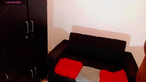 ---Taylor--- online show from March 6, 3:35 am