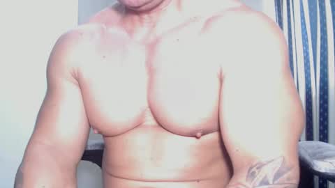 Snapshot of dammuscle chatting on September 10, 6:31 pm dammuscle online show from September 10, 6:31 pm