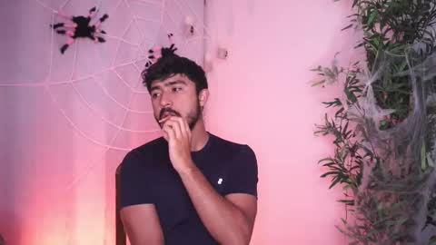 damon_frost online show from October 21, 10:02 pm