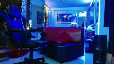 damyan_2003 online show from September 30, 3:28 am