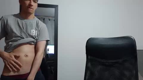 x  x online show from June 1, 6:53 pm