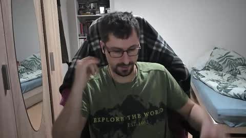 King Dan online show from November 12, 9:06 pm