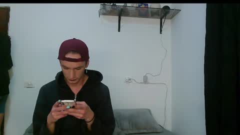 Dan and Noah online show from February 25, 6:25 am