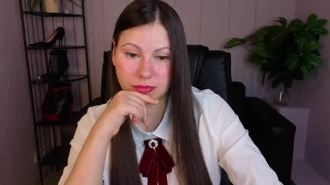 Dana Dom online show from April 9, 2:15 am