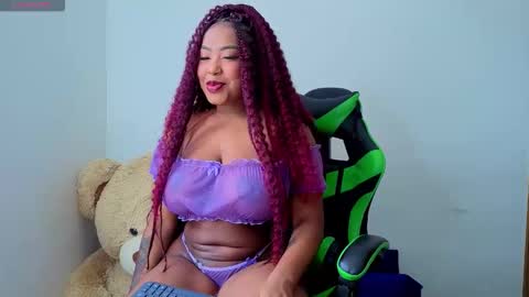 Danna  online show from October 19, 5:06 pm