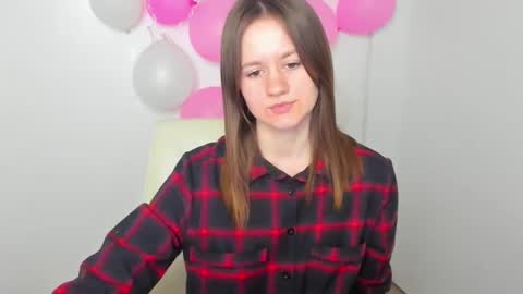 Snapshot of dana_orchid_ chatting on March 7, 12:23 pm Dana online show from March 7, 12:23 pm