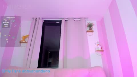 Snapshot of danafinet chatting on September 19, 1:32 am A B B Y online show from September 19, 1:32 am