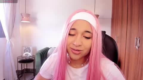 Dandara   online show from September 21, 7:51 pm