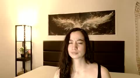 Lea lei-a online show from February 2, 8:24 am