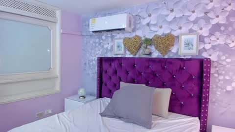 Daniela online show from February 8, 11:44 am