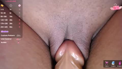 Snapshot of danette_deluxee chatting on January 24, 5:53 am danette_deluxee online show from January 24, 5:53 am