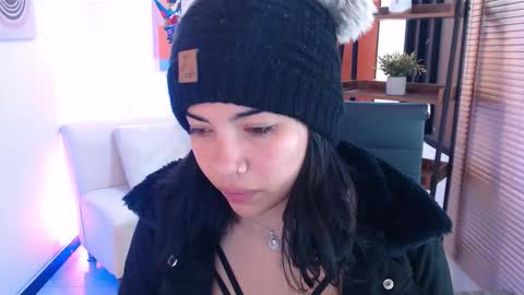 Veronica online show from December 2, 11:19 am