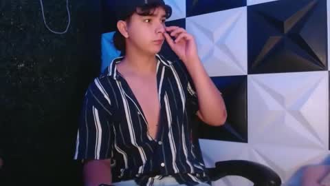 dani_cumboy online show from February 26, 6:08 am