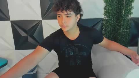 dani_cumboy online show from October 17, 2:32 pm