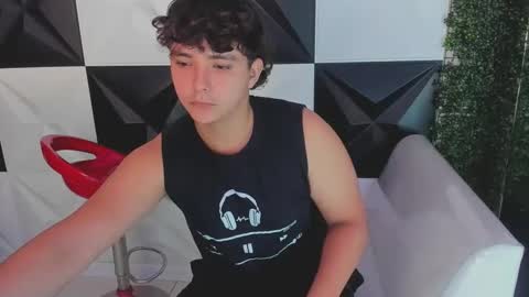 dani_cumboy online show from October 18, 3:05 pm