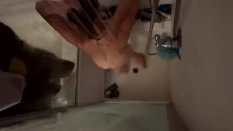 dani_deepthroats online show from November 15, 4:58 am